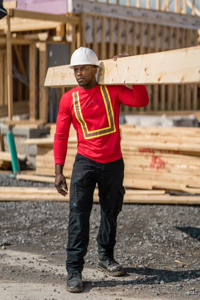 Noticed On Site Electric team member on a job site